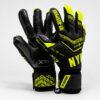 Guantes de Portero Jogra3: Precisión y Rendimiento